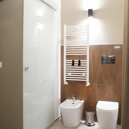 Vendégház La Regina Del Duomo Centro 3*