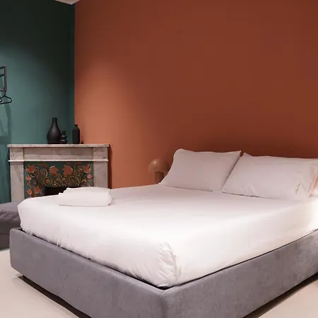 La Regina Del Duomo Centro Gæstehus 3*