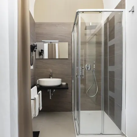 La Regina Del Duomo Centro Gæstehus