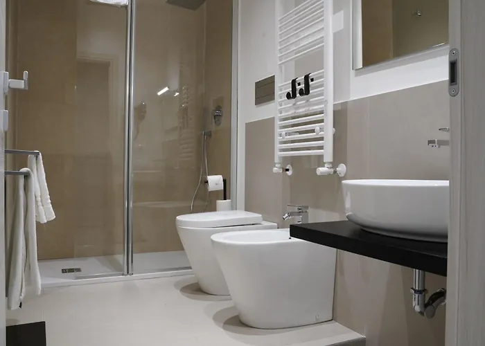 La Regina Del Duomo Centro Penzion